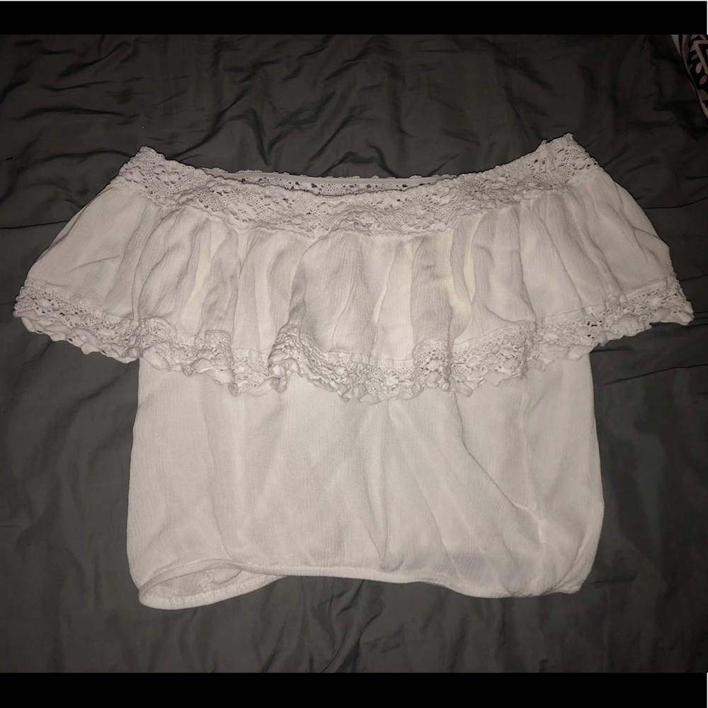 Off the shoulder Pac Sun shirt